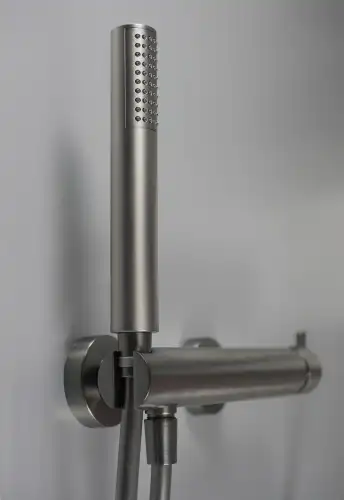 Deante SILIA bateria prysznicowa z zestawem prysznicowym titanium BQS_D41M